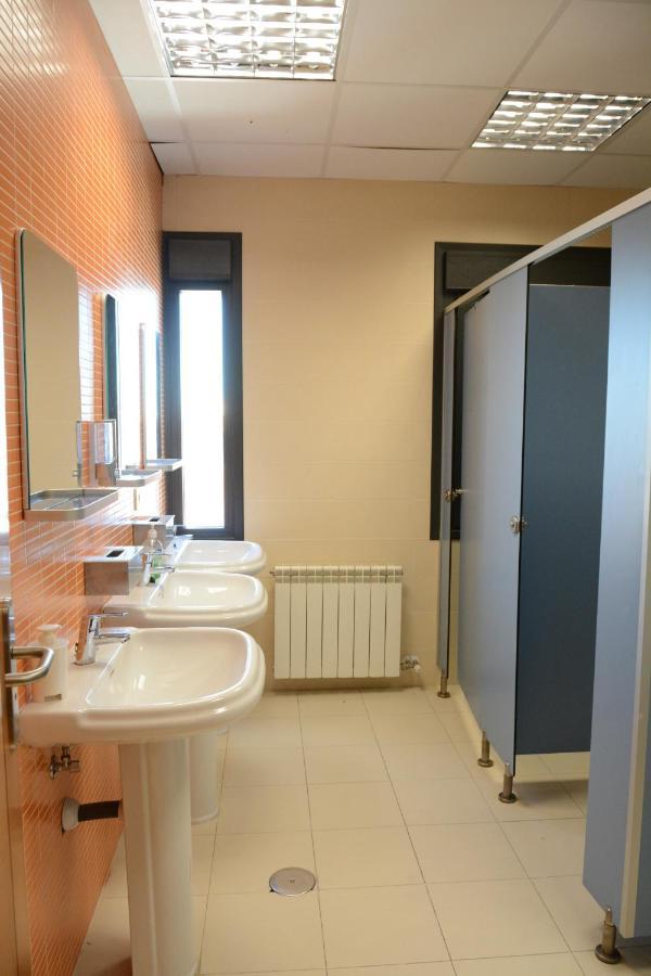 Albergue Villa Nava De La Asuncion Extérieur photo